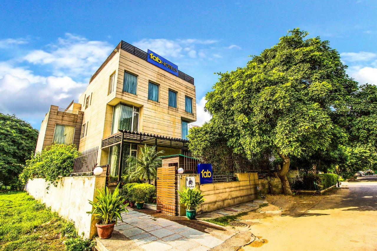 Fabhotel Raj Darbar Gurgáon Kültér fotó