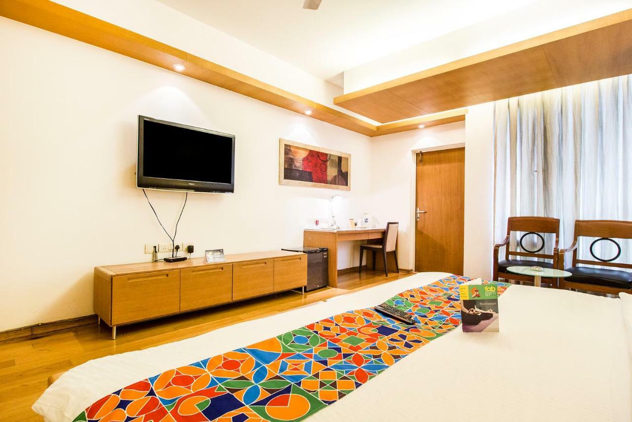 Fabhotel Raj Darbar Gurgáon Kültér fotó