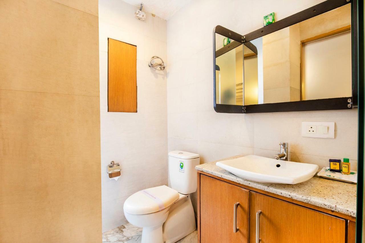 Fabhotel Raj Darbar Gurgáon Kültér fotó