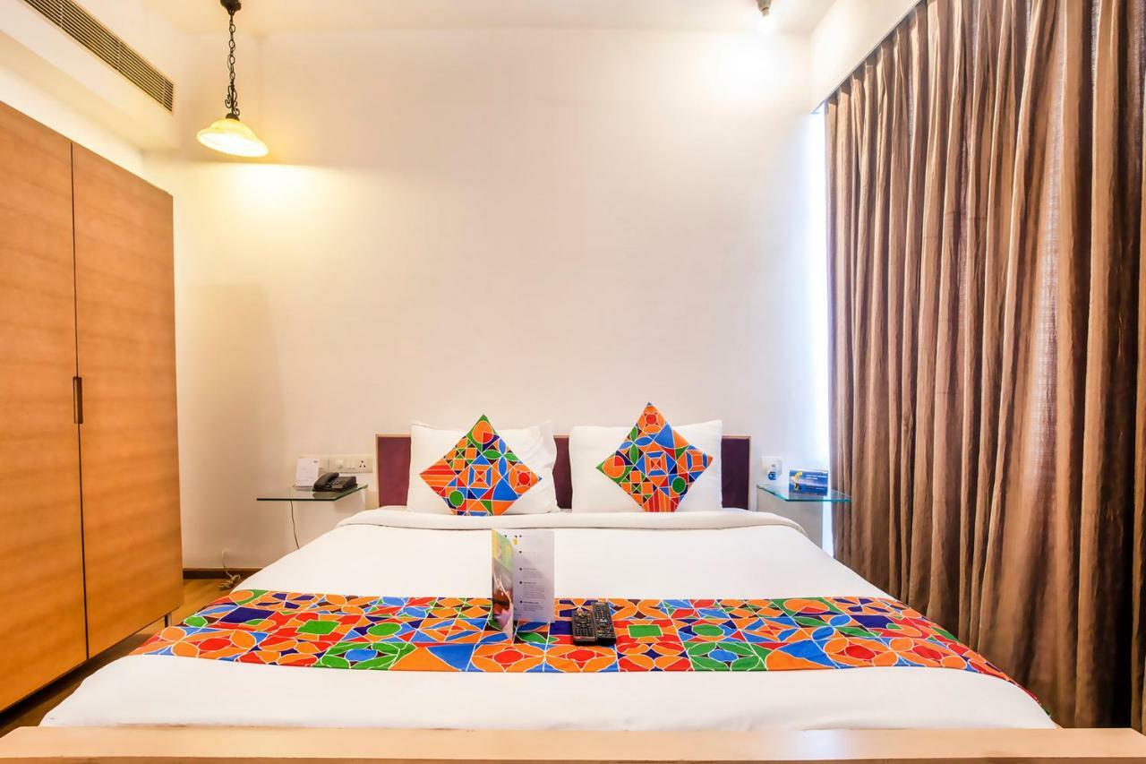 Fabhotel Raj Darbar Gurgáon Kültér fotó